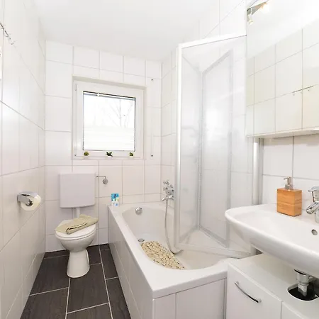 Herzstueck - Mit Hallenbad Und Sauna Apartman